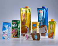 WSFM1100-2000型液體奶、飲料紙盒專用材料擠出復(fù)合淋膜機(jī)